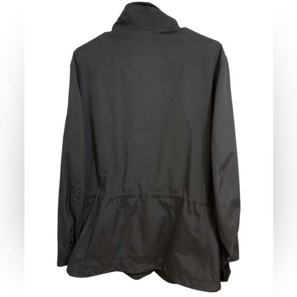 NWOT Roots Canada Performance Utility Rain Jacket Size Medium Men’s - Picture 2 of 6